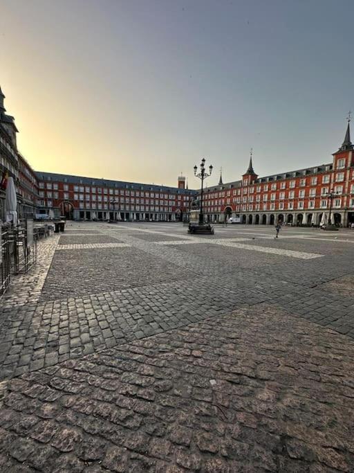 شقة Economico Piso En Madrid Centro المظهر الخارجي الصورة